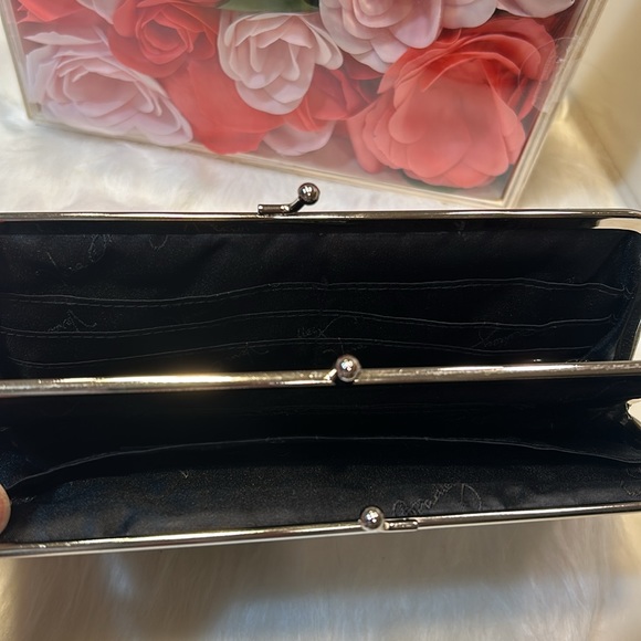 Vera Bradley Double Clutch/Wallet  Kiss Lock closure - Picture 4 of 4